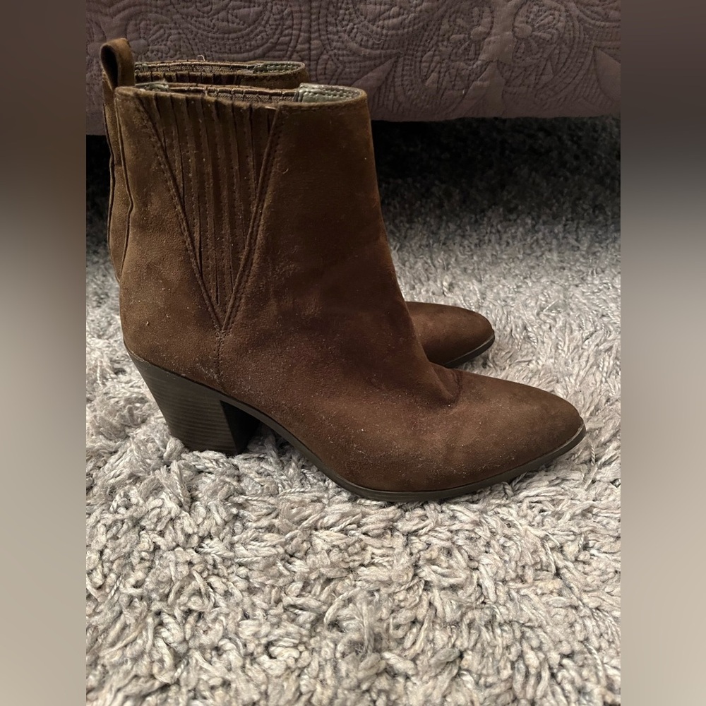 Esprit Brown Suede Reina Ankle Booties